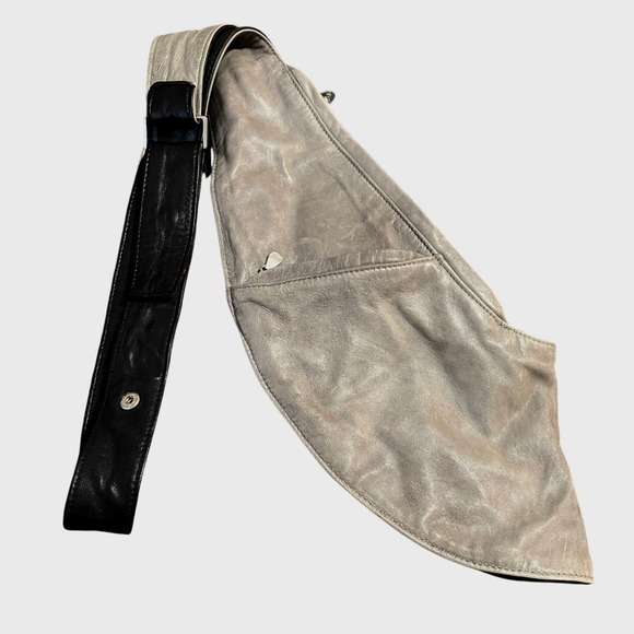 Sash Bag Genuine Leather Crossbody Sling Purse Reversible Gray Black Wallet - Picture 10 of 12